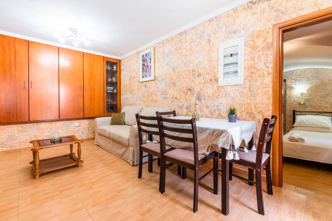Apartament Eirini Simi Zewnętrze zdjęcie